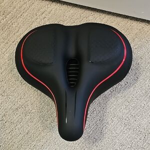 Black and Red Bicycle Seat For Peleton Bike